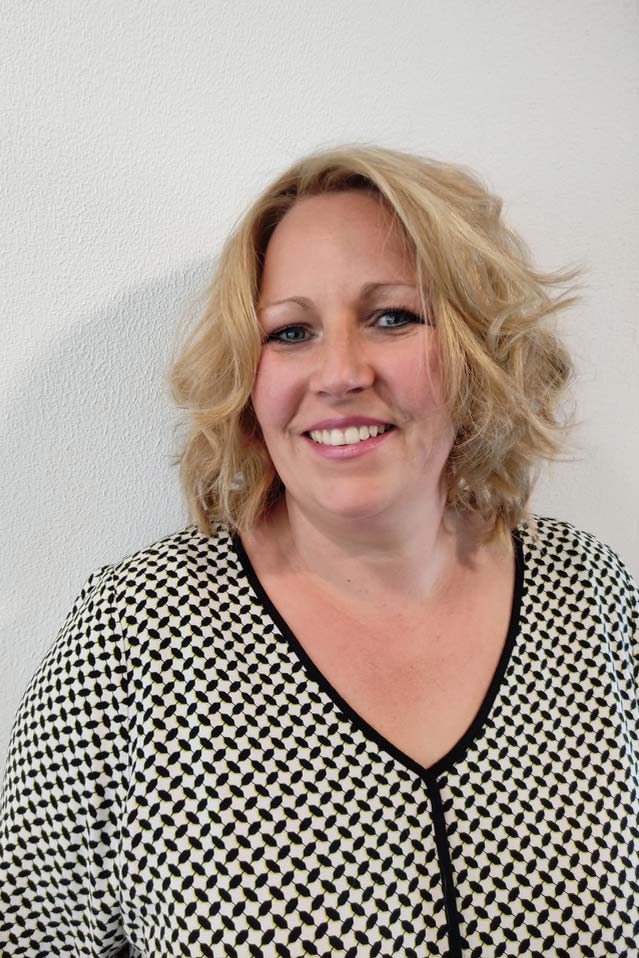 Sandra, Stylistin im Friseurteam Christiane Franz